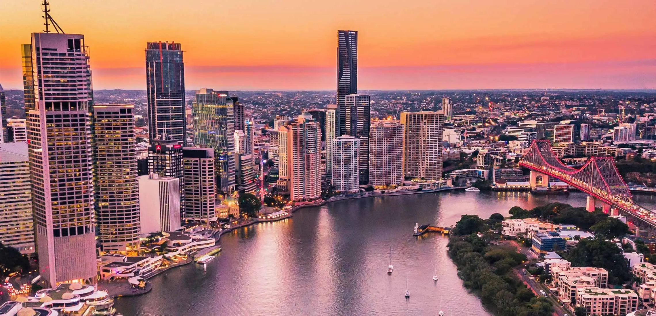 10 Of The Best Places To Go For A Fun Friday Night In Brisbane